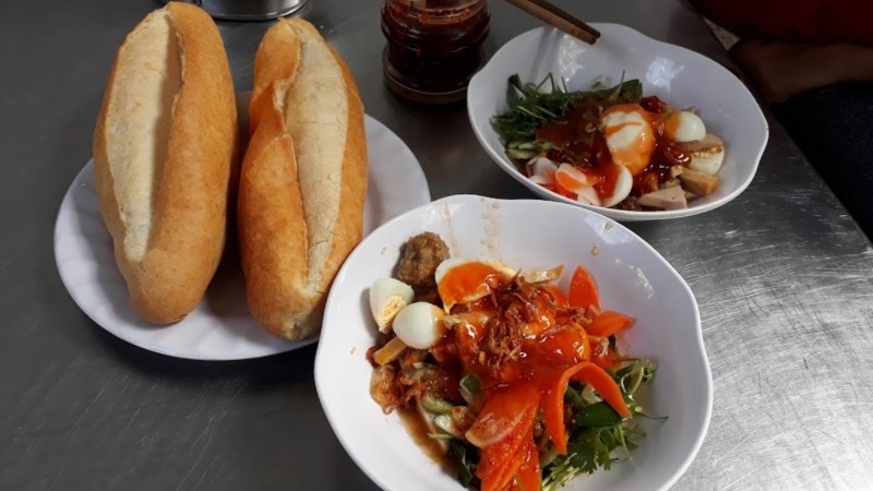 Quán Bánh mì chấm