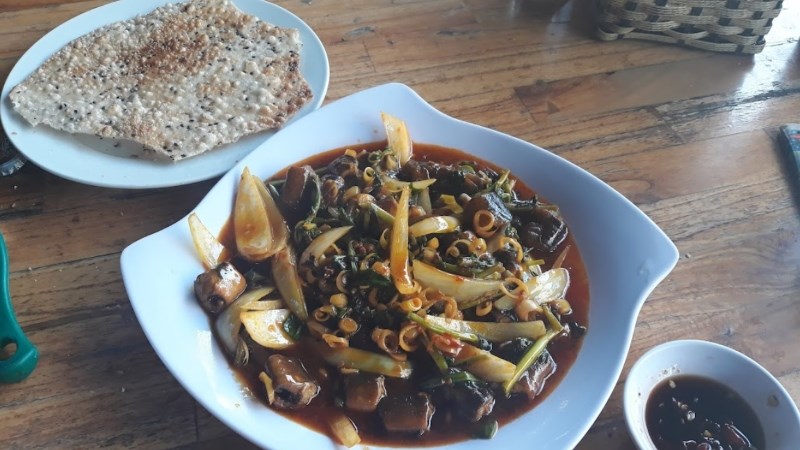 Quán Lẩu & Nướng LYN