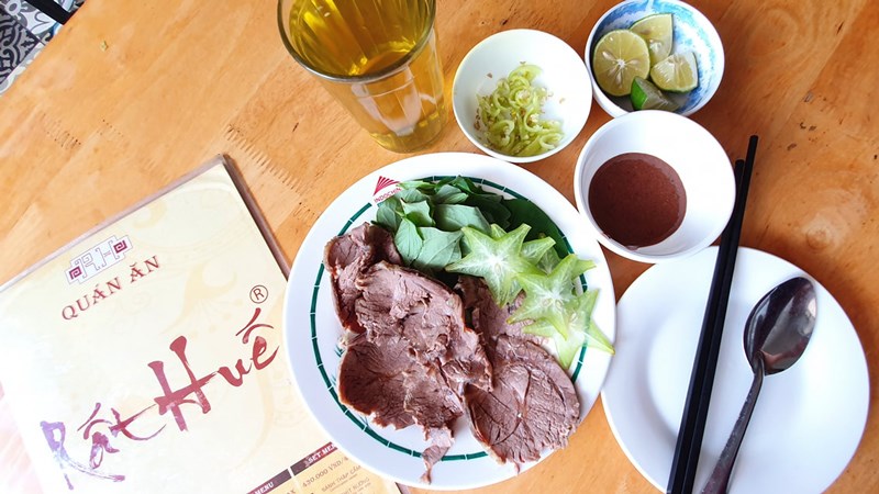 Nhà hàng Rất Huế