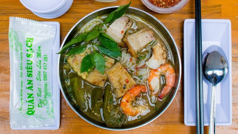 Quán Bún Mắm Phan Xích Long 