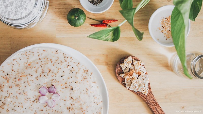 Bánh tráng nước dừa