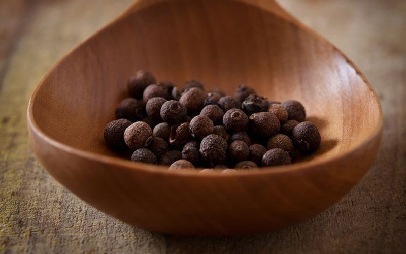 Cách sử dụng tiêu Jamaica - allspice