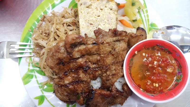 Quán Cơm Tấm Hòa 