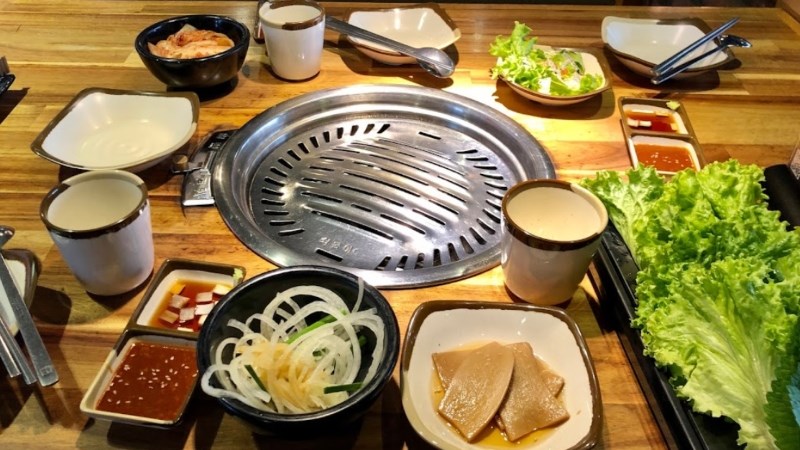 Nhà hàng GoGi House