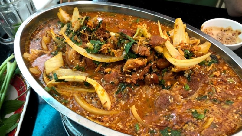 Quán Lẩu Dê Rặt Dê