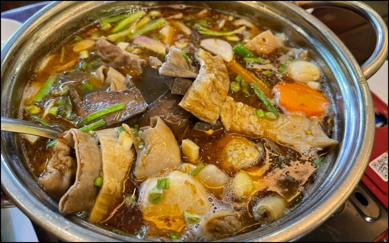 Quán Bò Lạc Lối - Lẩu & Nướng