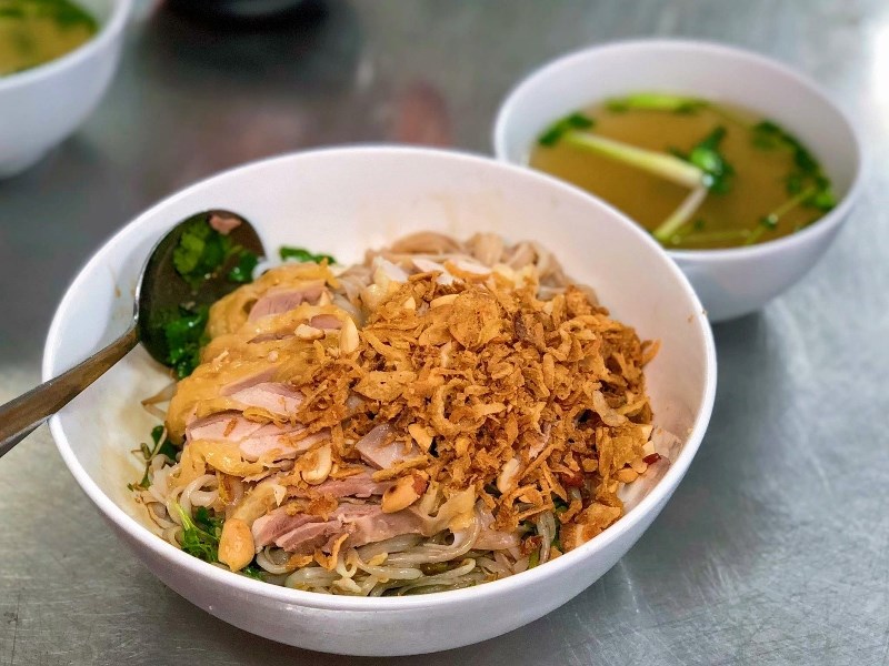 Quán Phở Gà Nguyệt