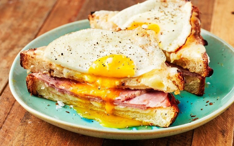 Croque madame - Pháp