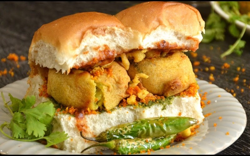 Vada pav - Ấn Độ