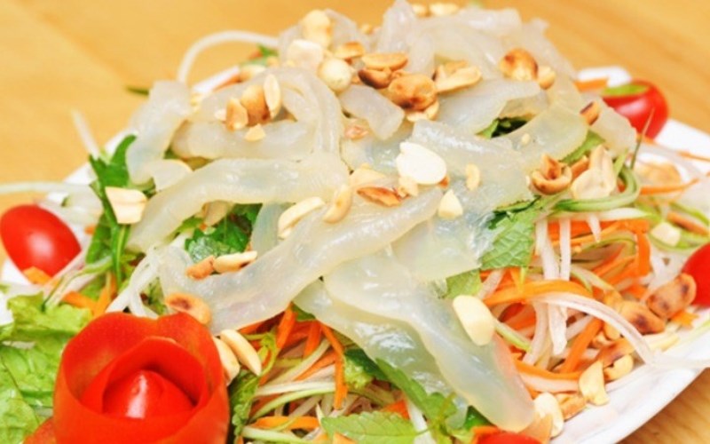 Nộm sứa Cô Tô