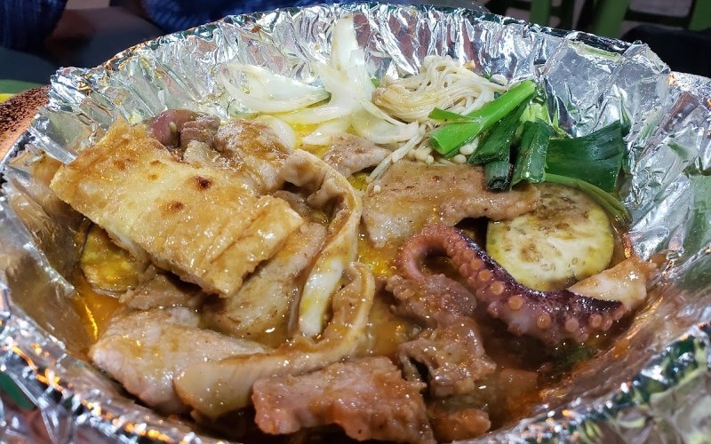Quán Đồ Nướng Gầm Cầu
