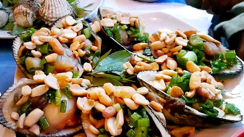 Sò nướng ốc Hòa thơm ngon
