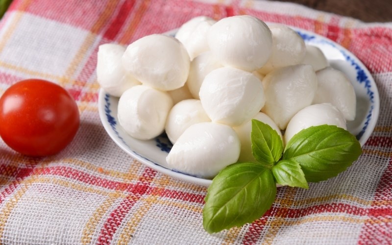 Mozzarella cheese mua ở đâu?