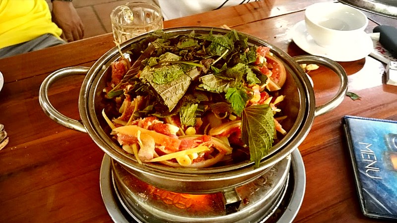 Lẩu dê Tài Ký
