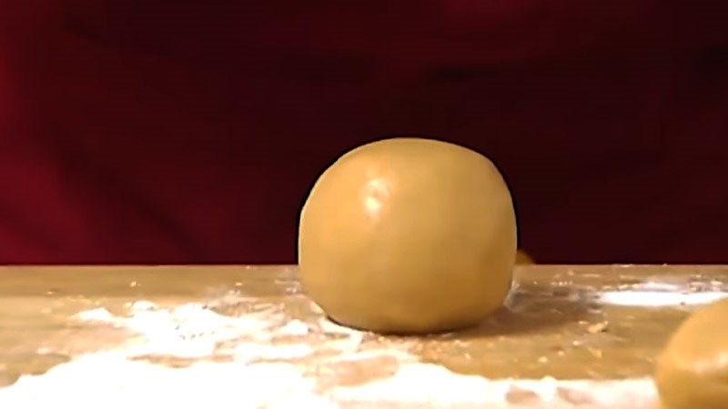 Tạo hình thân bé heo