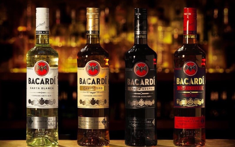 Rượu Bacardi