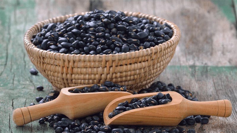 Đậu đen chứa nhiều vitamin và khoáng chất có lợi