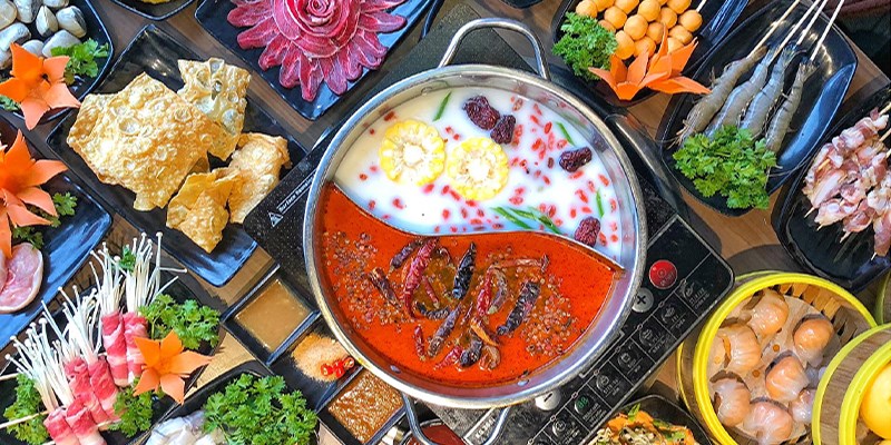 Đông Hoa Quán - Lẩu Nướng Xiên Que