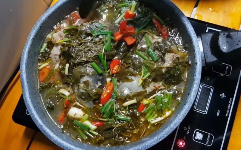 Canh cá trắm lá giang