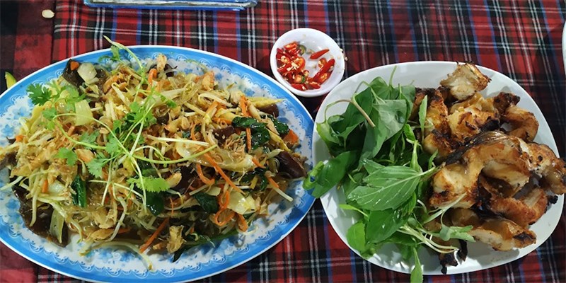 Nhà hàng Làng Nướng Gió Chiều