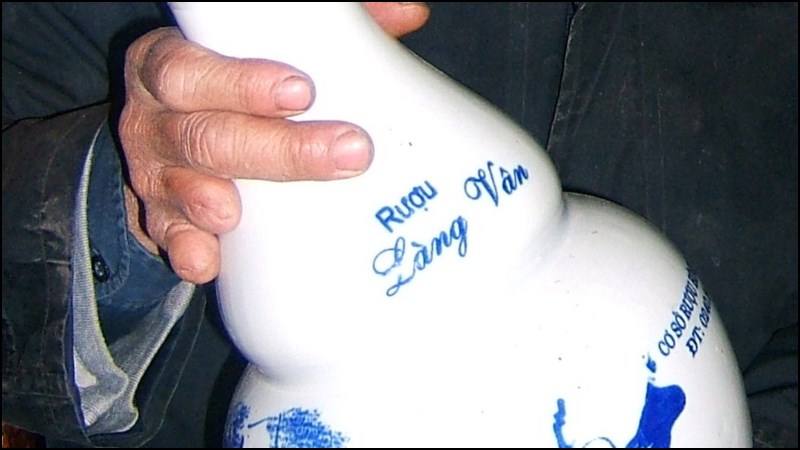 Rượu làng Vân (Bắc Giang)