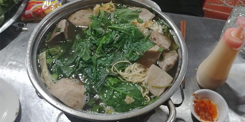 Quán Lẩu dê Yên Hồng