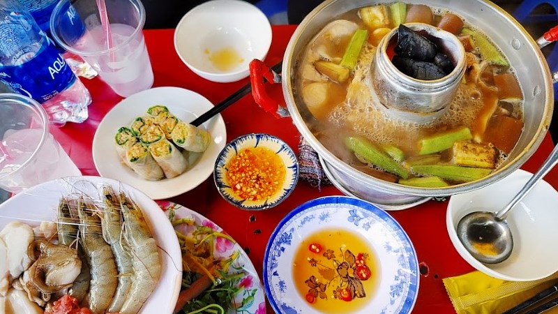 Quán lẩu Cù Lao