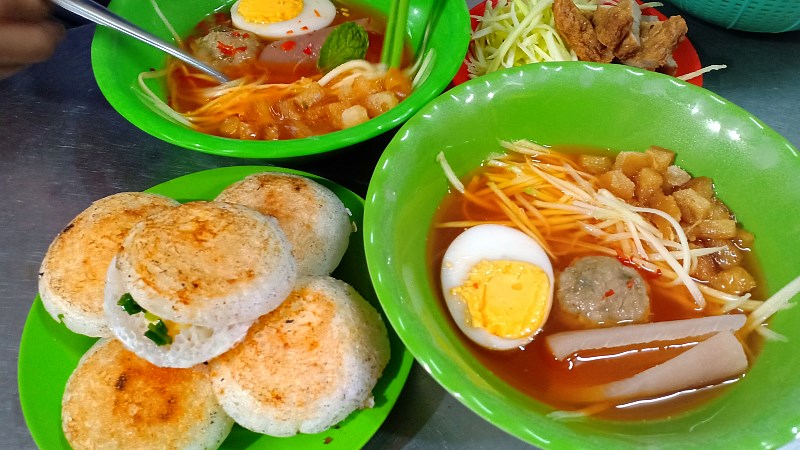 Bánh căn Phan Thiết ngon