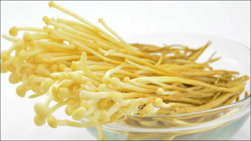 Nấm trâm vàng