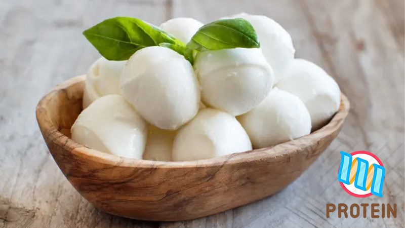Phô mai mozzarella là nguồn protein tốt