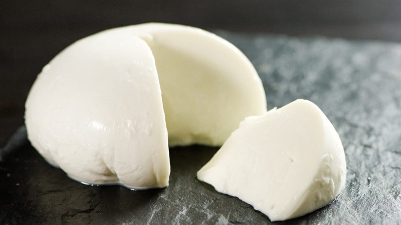Phô mai mozzarella tươi