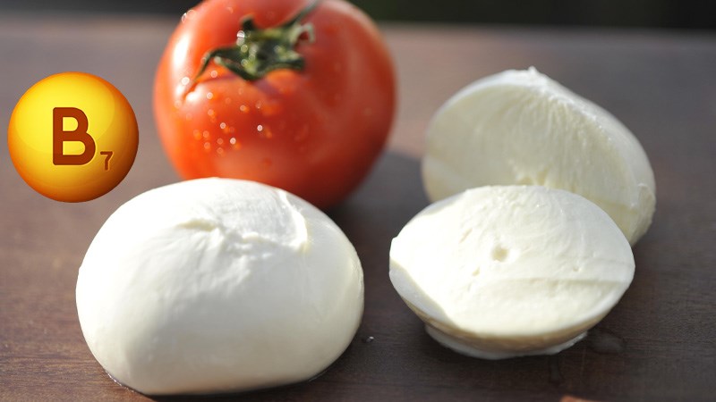 Phô mai mozzarella cung cấp biotin
