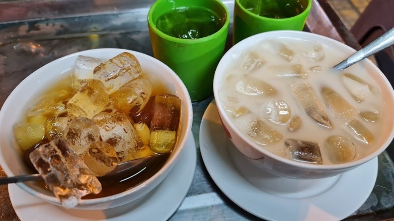Quán Chè Tường Phong 