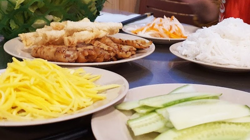 Quán Nem nướng Thanh Hùng
