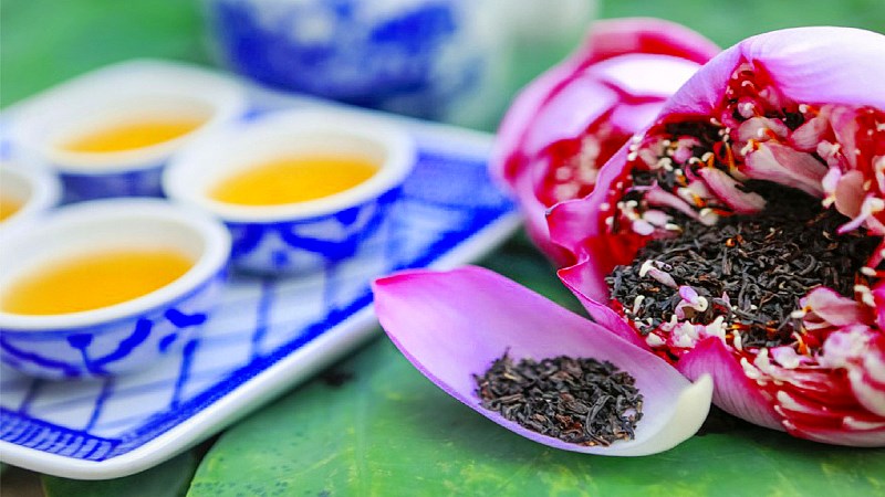 Trà sen Tây Hồ