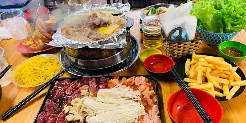 Quán Vân Nầm Bò Nướng