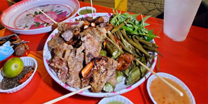 Quán Vú Heo Nướng Vân