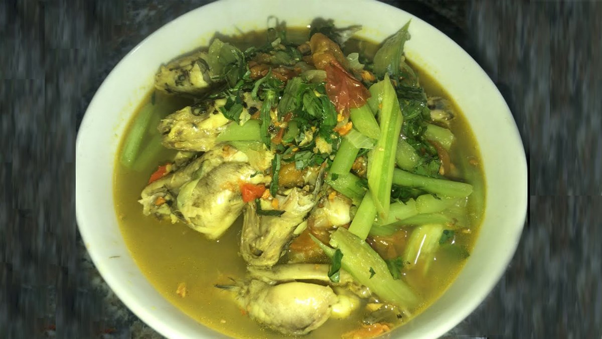 Cá bò nấu canh chua