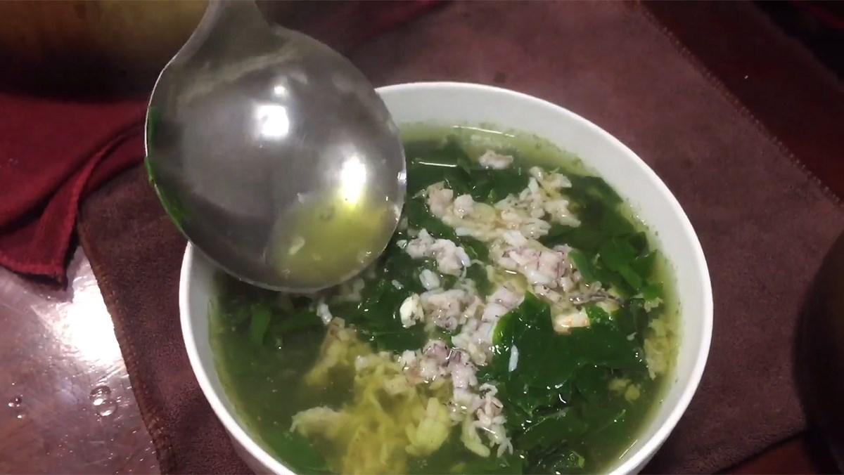 Canh bề bề (canh tôm tít)