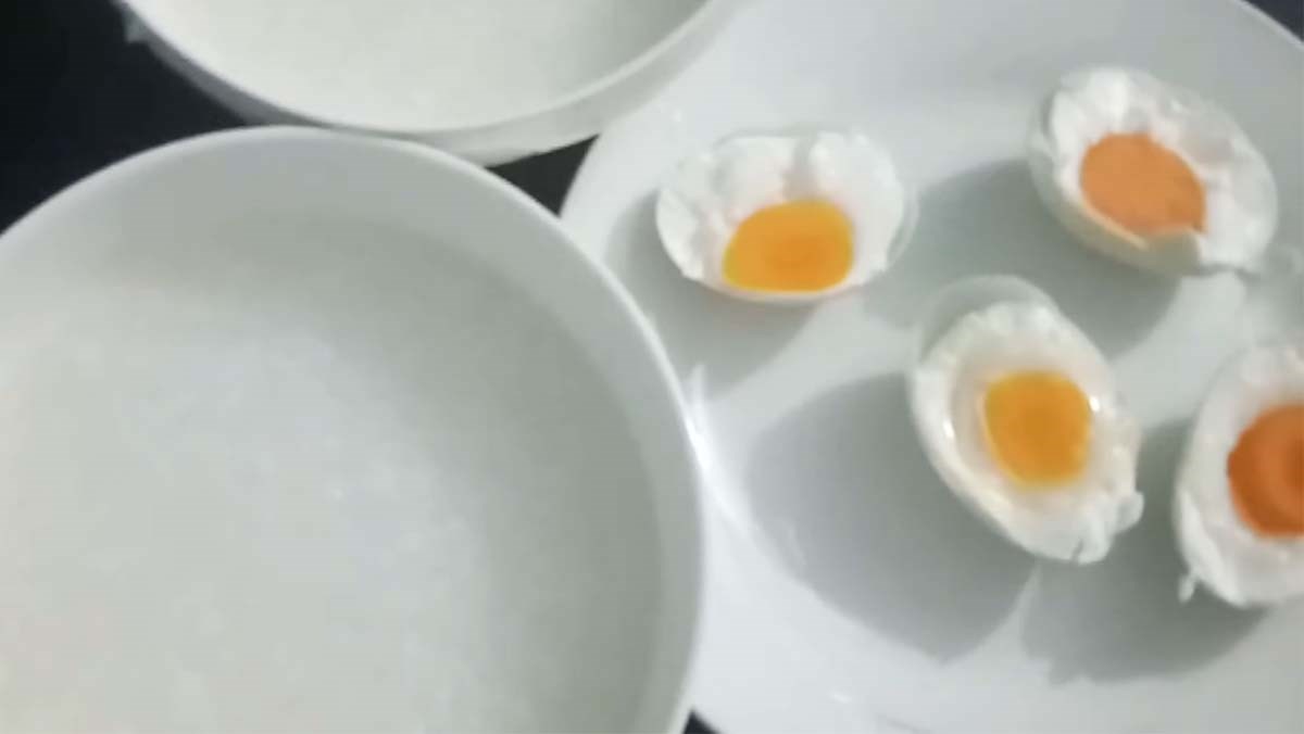 Cháo trứng muối