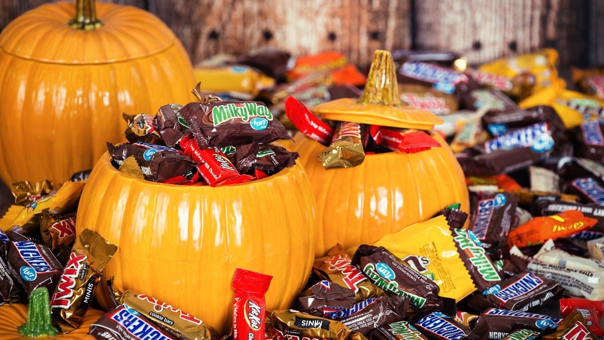 Các loại bánh kẹo Halloween