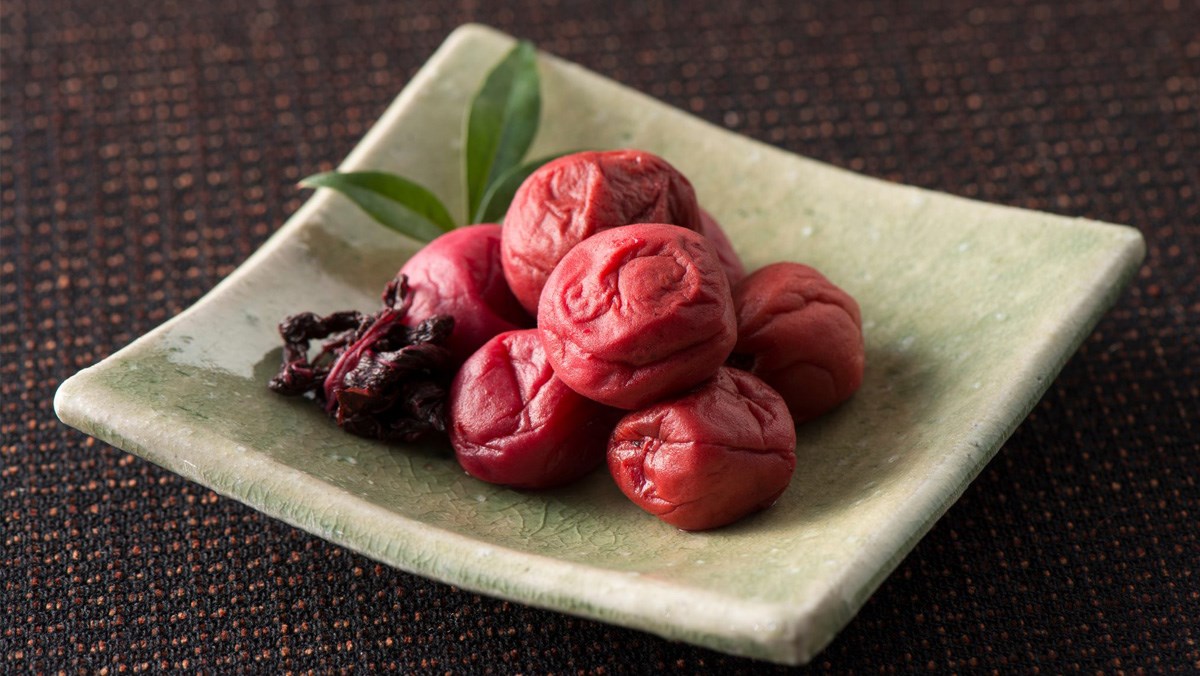Umeboshi - Mơ muối Nhật Bản là gì? Tác dụng