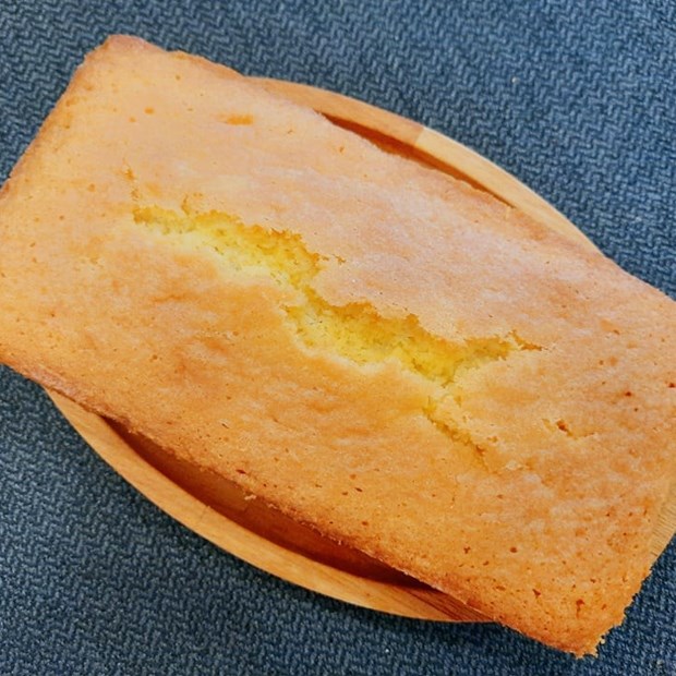 Cách làm bánh pound cake nở đều, không dính khuôn, mềm mịn