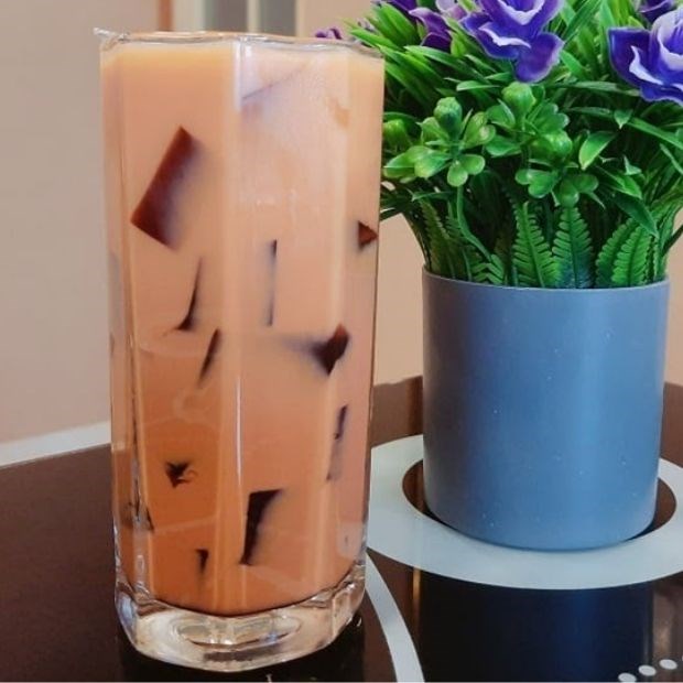 Cách làm trà sữa Thái đỏ thạch cà phê thơm ngọt chuẩn vị ngay tại nhà