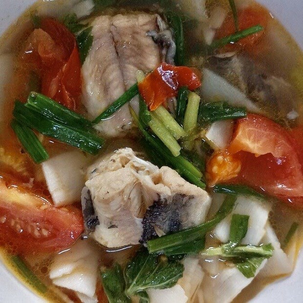 Cách nấu canh cá ngát nấu măng chua thơm ngon, bắt vị cho bữa cơm