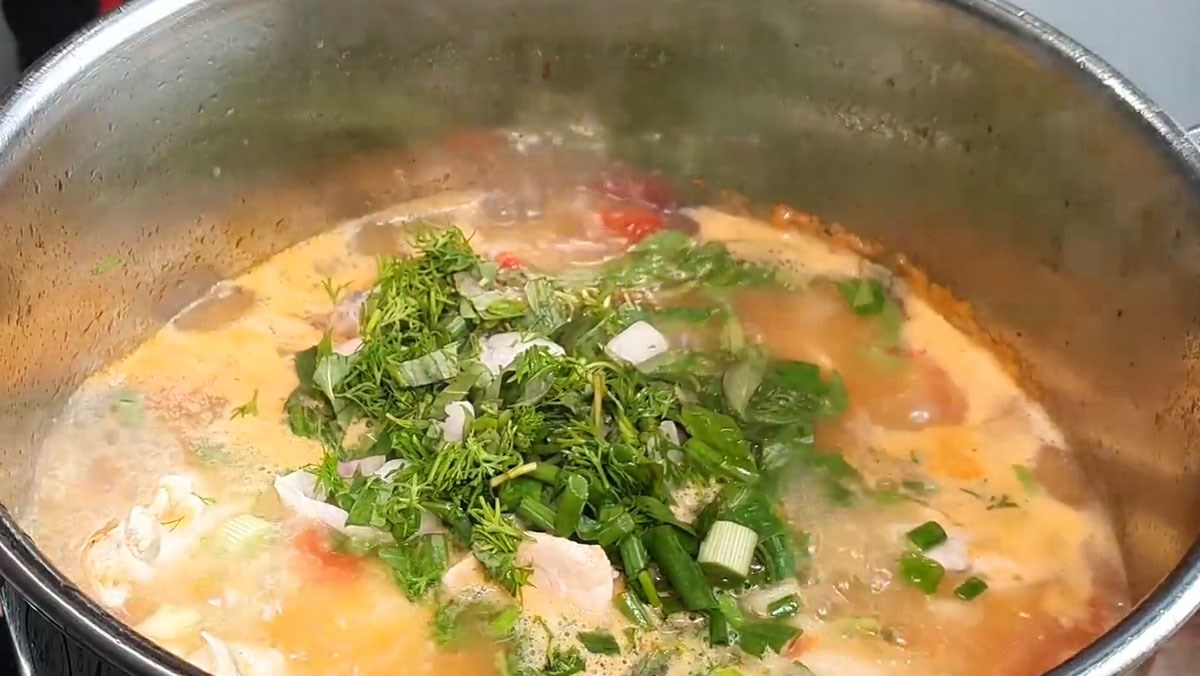 Cách làm cá vược nấu canh chua thanh nhiệt ngon miệng dễ làm