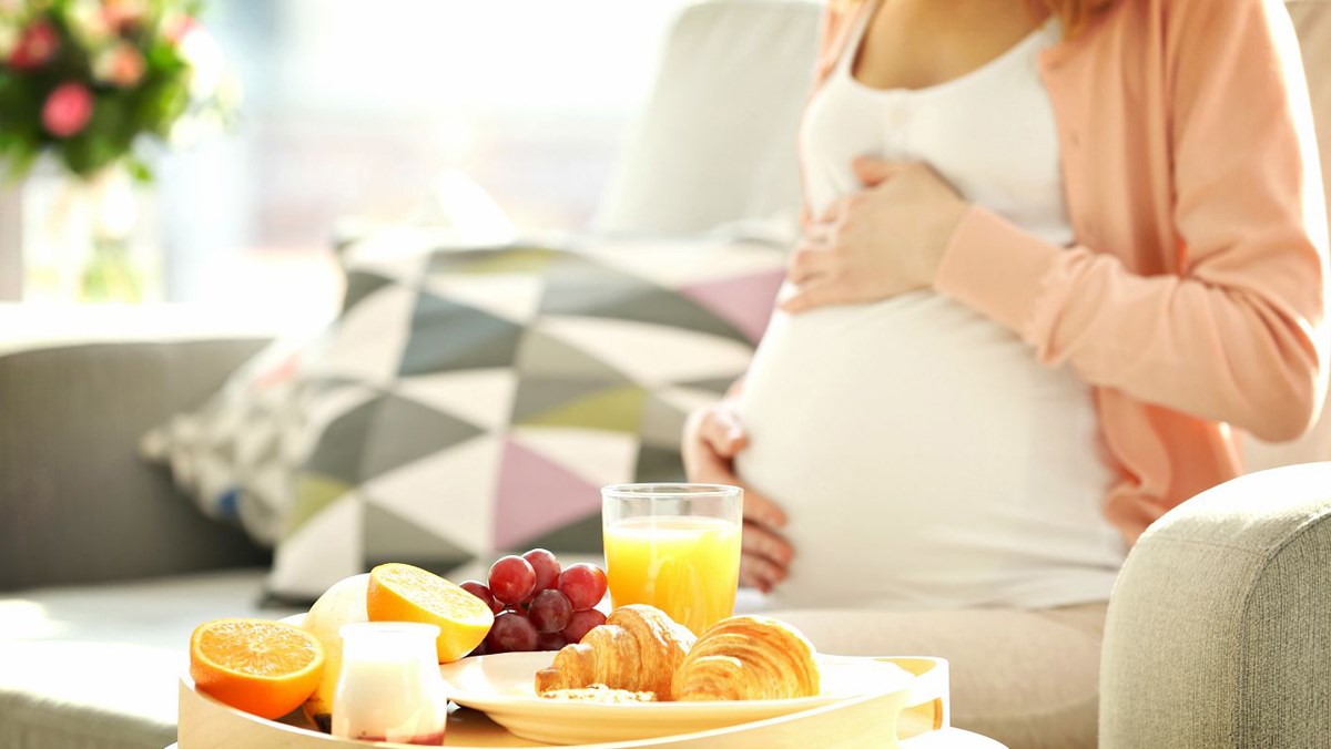 Các món ăn vặt cho bà bầu