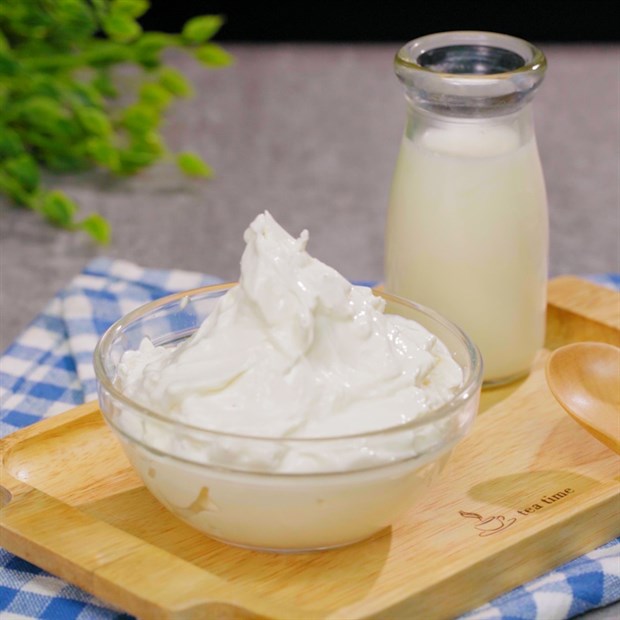 Cách làm sữa chua Hy Lạp bằng nồi cơm điện thơm ngon, đảm bảo thành công