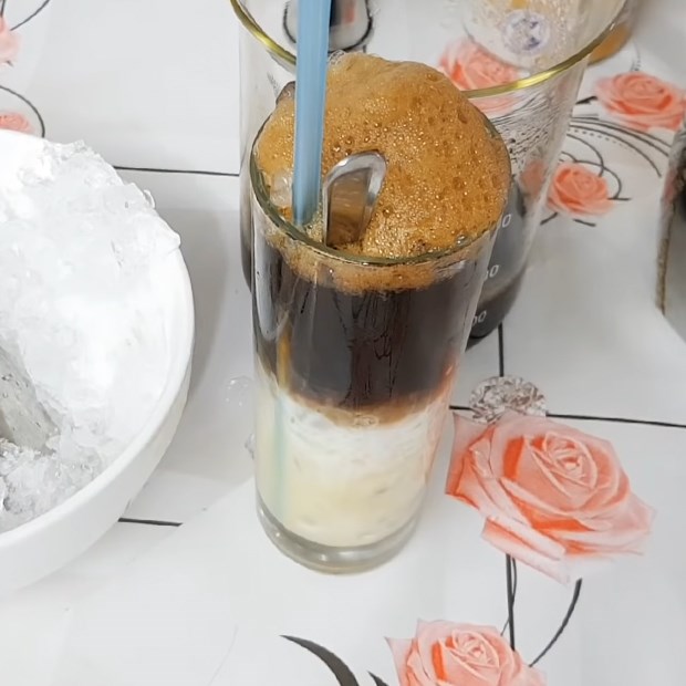 Cách pha cà phê sữa đá thơm ngon đúng điệu mà bạn nên biết