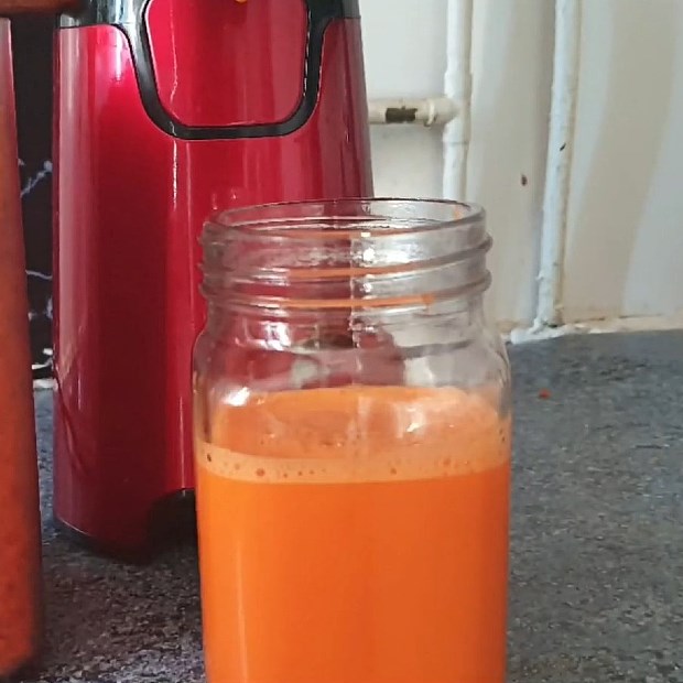 4 cách làm nước ép cà rốt bằng máy ép giúp giảm cân đẹp da tốt cho sức khỏe